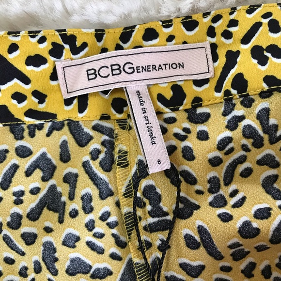 BCBG MIDI SKIRT - Picture 5 of 5